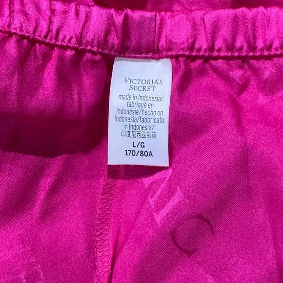 Victoria’s Secret Satin Pink Sleep Shorts Women’s Large - Picture 2 of 3